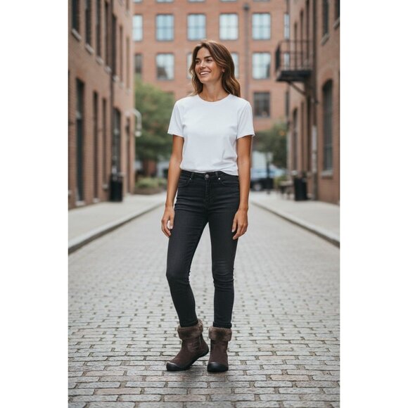 J-41 Womens Faux Fur Trim Boots Size 9 Brown Quilted Pattern Winter Footwear - Picture 3 of 11